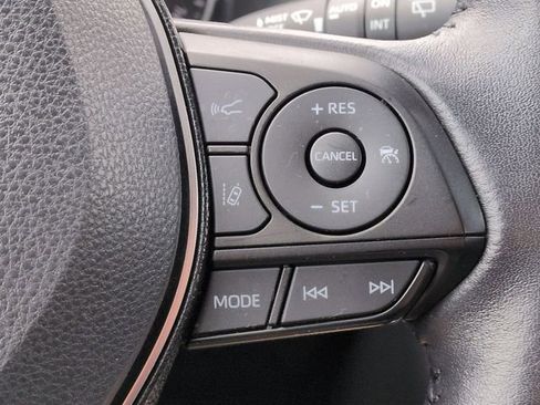 Certified 2021 Toyota RAV4 XLE w/ Convenience Package AWD/4WD image 20