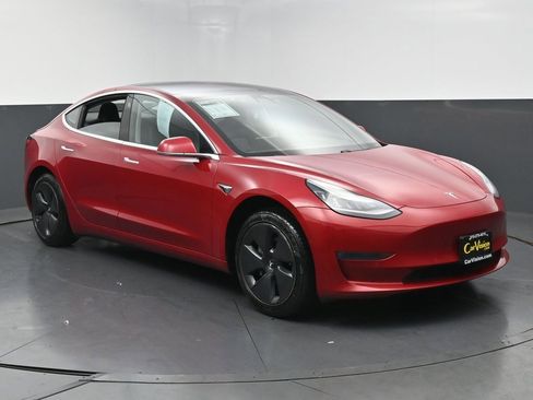Used 2018 Tesla Model 3 Long Range image 2
