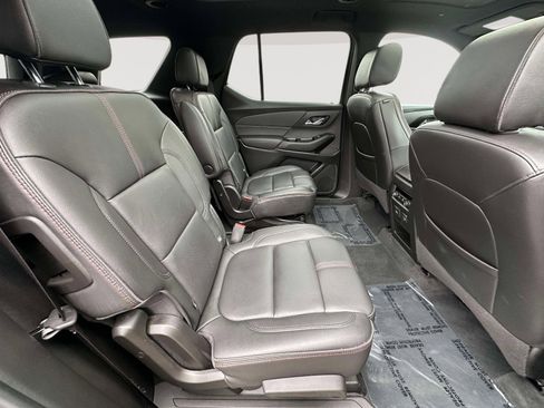Certified 2023 Chevrolet Traverse RS image 34