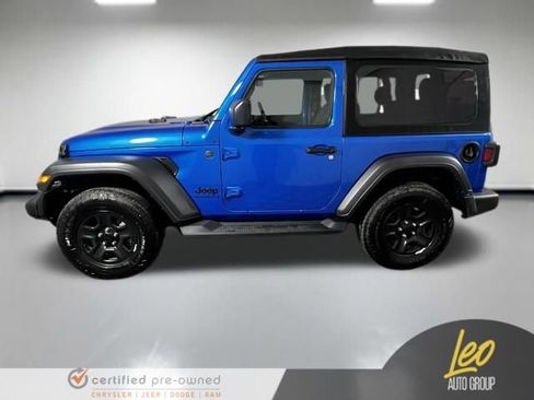 Used 2024 Jeep Wrangler Sport AWD/4WD image 2