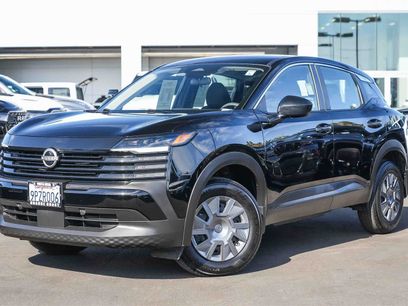 Used 2025 Nissan Kicks S w/ Charging Package