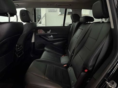 Certified 2024 Mercedes-Benz GLS 450 4MATIC image 11