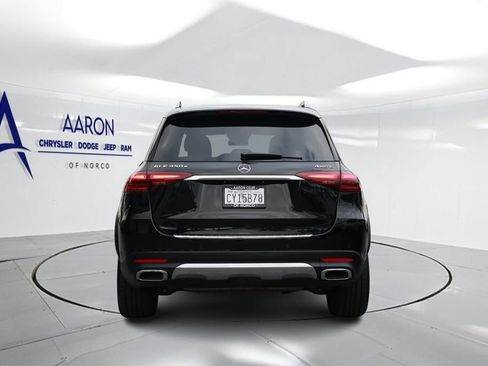 Used 2025 Mercedes-Benz GLE 450e 4MATIC w/ Driver Assistance Package image 3