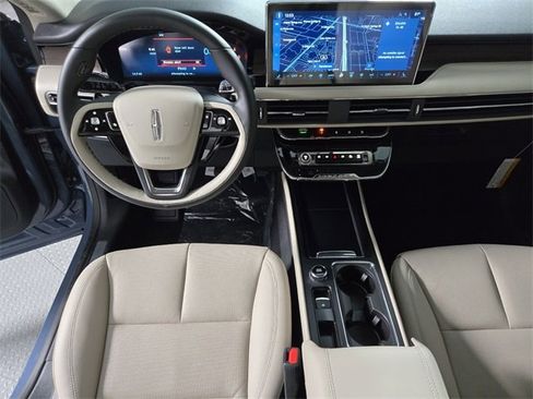 New 2025 Lincoln Corsair Grand Touring w/ Rear Removable Package Tray image 10