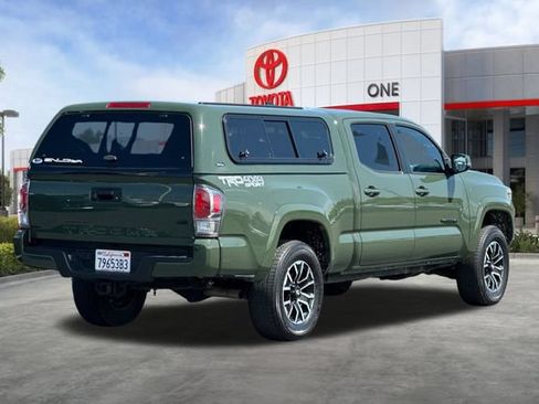 Certified 2021 Toyota Tacoma TRD Sport w/ TRD Premium Sport Package AWD/4WD image 5