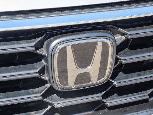 Certified 2024 Honda CR-V LX image 4