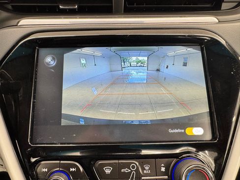 Used 2020 Chevrolet Bolt LT FWD image 26