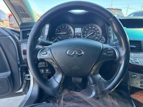 Used 2015 INFINITI Q70 3.7 image 21