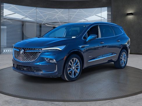 Used 2022 Buick Enclave Avenir w/ Avenir Technology Package image 2