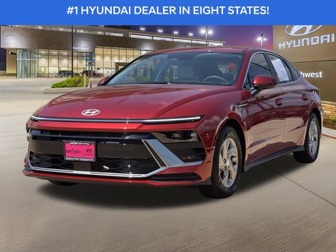 Certified 2026 Hyundai Sonata SE FWD image 2