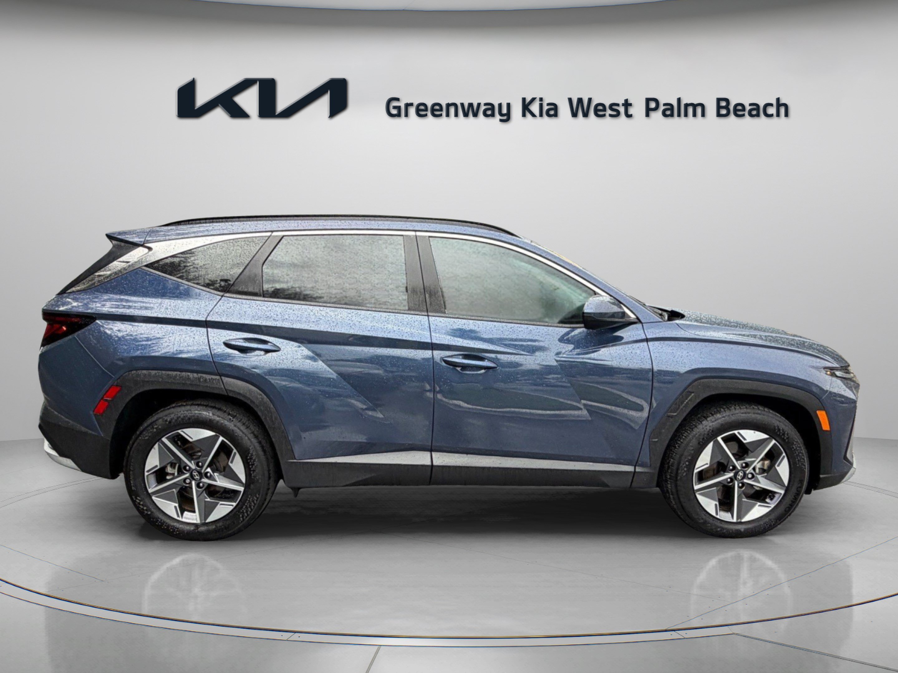 Used 2025 Hyundai Tucson SEL FWD image 8