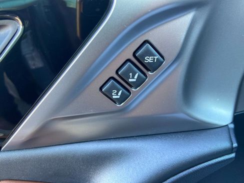 Used 2020 Subaru Outback Touring XT image 15