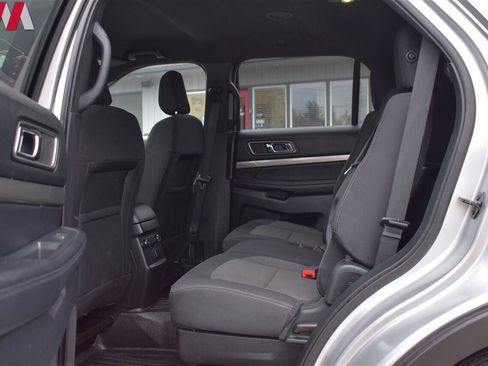 Used 2019 Ford Explorer XLT w/ Equipment Group 201A image 23