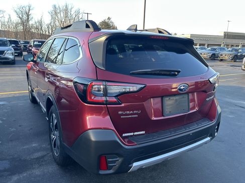 Used 2022 Subaru Outback Limited image 6