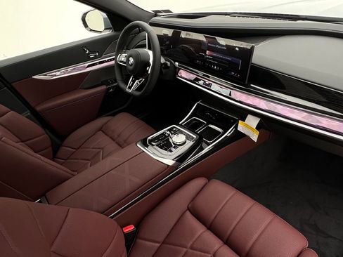 New 2026 BMW 740i xDrive w/ Premium Package image 12