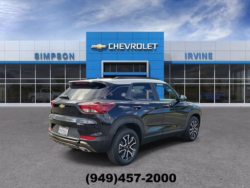 Used 2023 Chevrolet TrailBlazer ACTIV w/ Convenience Package FWD image 8