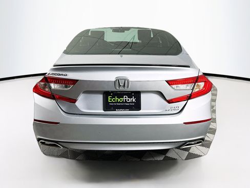 Used 2021 Honda Accord Sport image 7