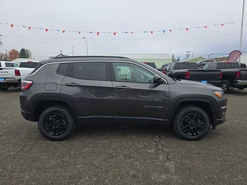 Used 2020 Jeep Compass Sport w/ Cold Weather Group image 6