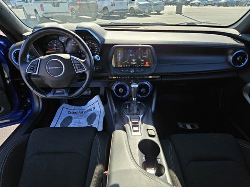 Used 2021 Chevrolet Camaro SS image 12