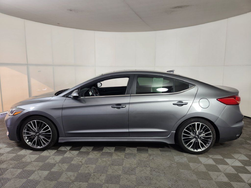 Used 2017 Hyundai Elantra Sport w/ Sport Premium Package 06 FWD image 4