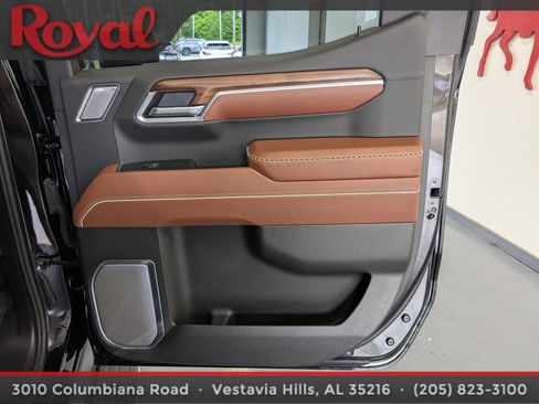 Used 2025 GMC Sierra 1500 Denali Ultimate AWD/4WD image 9