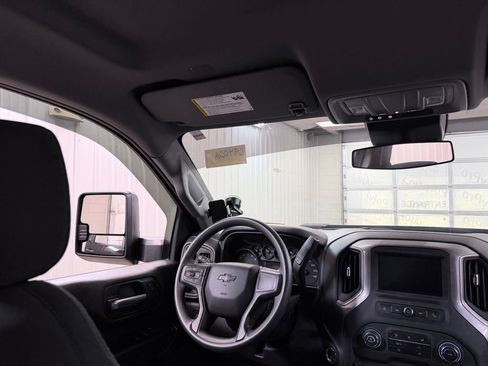 Used 2026 Chevrolet Silverado 2500 Custom w/ Custom Blackout Package AWD/4WD image 28