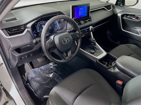 Certified 2024 Toyota RAV4 XLE image 10