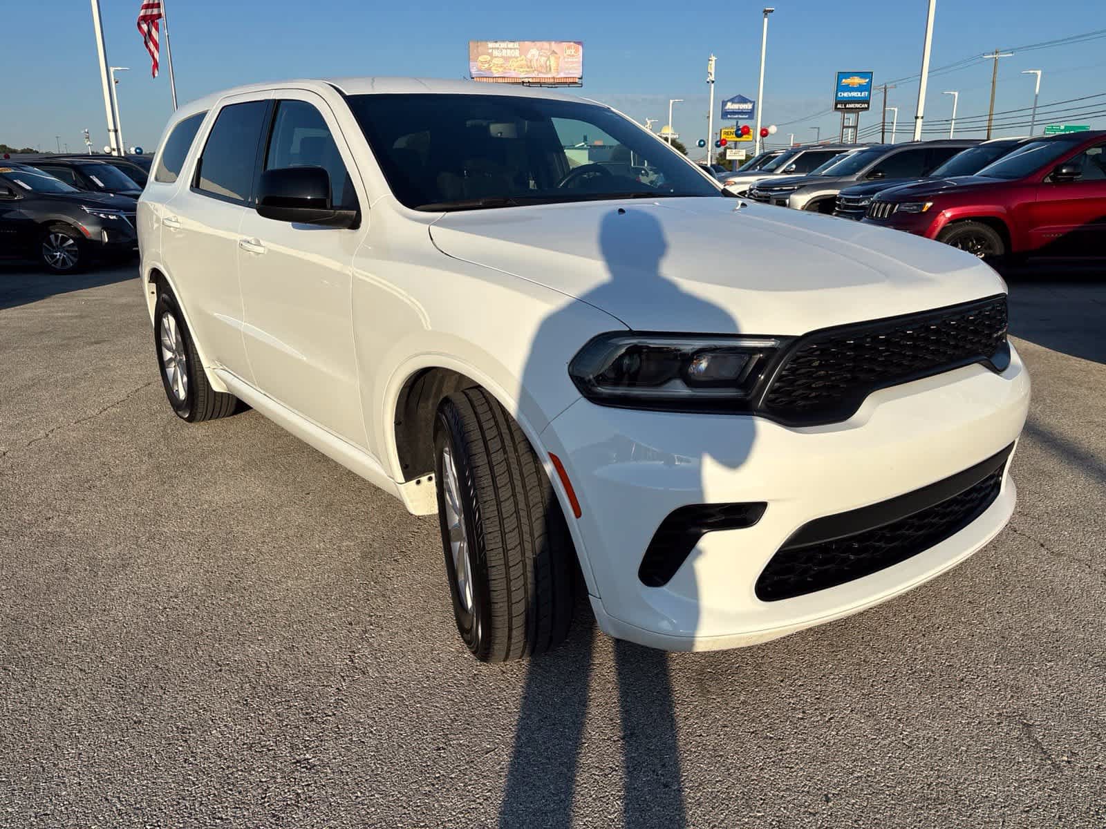 Used 2025 Dodge Durango GT RWD image 3
