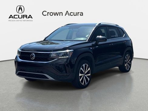 Used 2022 Volkswagen Taos SE AWD/4WD image 1