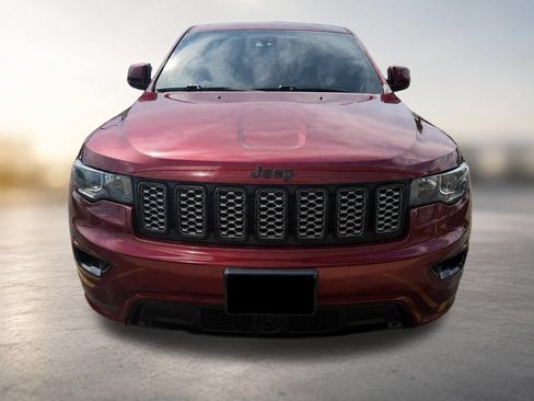 Used 2021 Jeep Grand Cherokee Laredo X AWD/4WD image 10