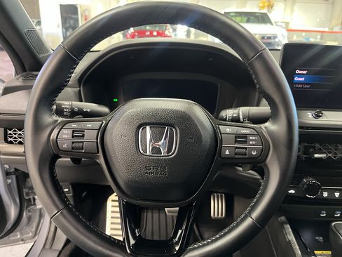 Certified 2025 Honda Accord Sport image 9