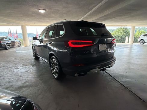 Used 2022 BMW X5 xDrive45e w/ Premium Package AWD/4WD image 2