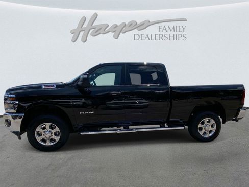 Used 2026 RAM 2500 Big Horn AWD/4WD image 9