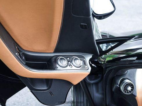 Used 2013 McLaren MP4-12C Spider image 34