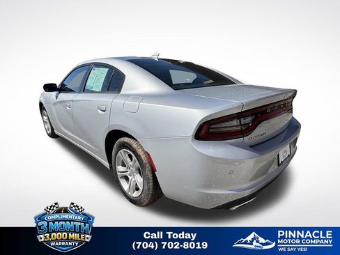 Used 2023 Dodge Charger SXT RWD image 6