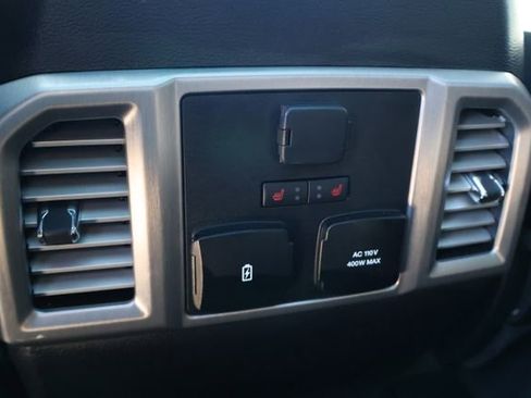 Used 2017 Ford F350 Platinum w/ Platinum Ultimate Package image 11