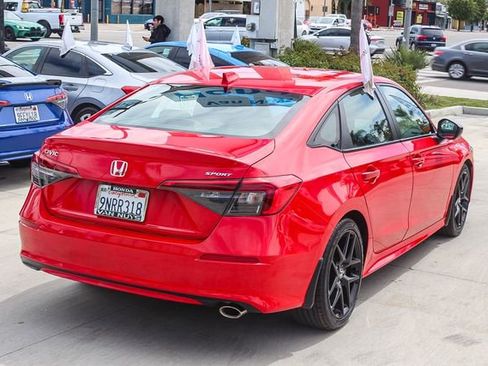 Used 2024 Honda Civic Sport image 5