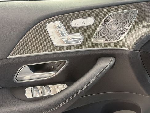 Used 2022 Mercedes-Benz GLS 450 4MATIC image 21