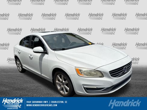 Used 2016 Volvo S60 T5 Premier w/ Climate Package FWD image 1