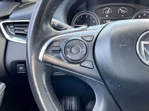 Used 2018 Buick Enclave Essence w/ Trailering Package image 10