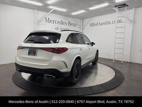 Used 2026 Mercedes-Benz GLC 300 image 8