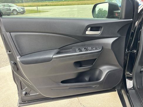 Used 2012 Honda CR-V LX image 18