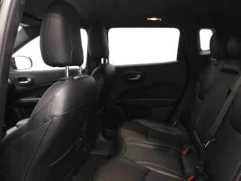 Used 2021 Jeep Compass Latitude AWD/4WD image 12