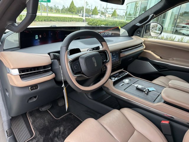 New 2027 Lincoln Navigator Black Label AWD/4WD image 12