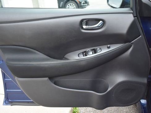 Used 2019 Nissan Leaf S w/ S Charge Package FWD image 16