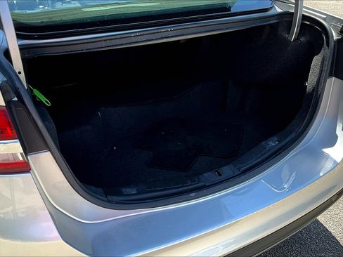 Used 2018 Ford Fusion S image 19