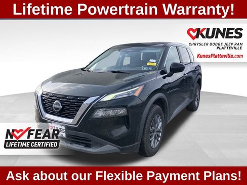 Used 2023 Nissan Rogue S image 4