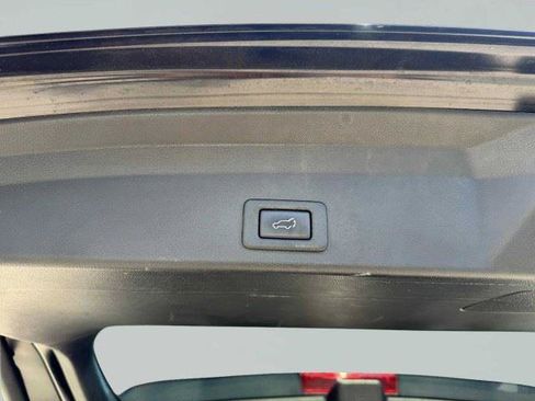 Used 2019 Subaru Ascent Touring AWD/4WD image 63