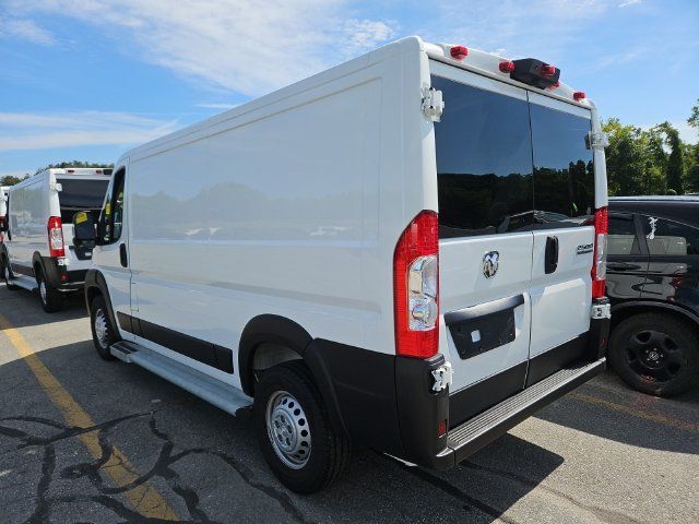 Used 2025 RAM ProMaster 2500 w/ U-Haul Equipment Group FWD image 8