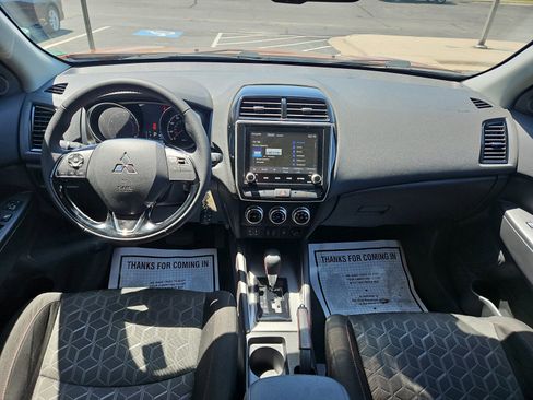 Used 2023 Mitsubishi Outlander Sport ES AWD/4WD image 6